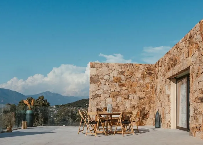 Premium Avec Piscine *